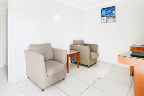 Comfort Inn & Suites Burwood - Accommodation Nelson Bay 14
