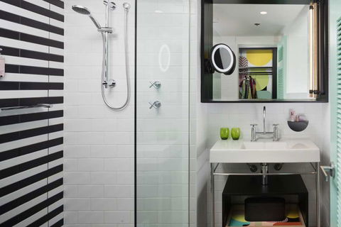 QT Gold Coast - Accommodation Nelson Bay 4