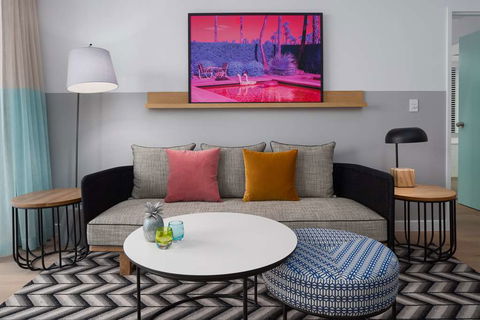 QT Gold Coast - Accommodation Nelson Bay 13