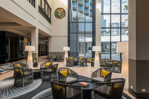 QT Gold Coast - Accommodation Nelson Bay 17