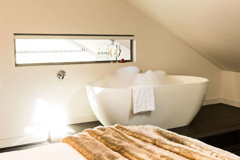 Salamanca Wharf Hotel - Accommodation Nelson Bay 4