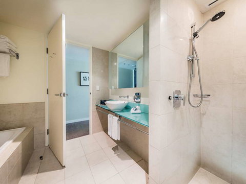 PARKROYAL Melbourne Airport - Accommodation Nelson Bay 5