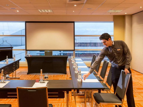 PARKROYAL Melbourne Airport - Accommodation Nelson Bay 9