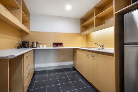 Holiday Inn Melbourne Airport - Accommodation Nelson Bay 13