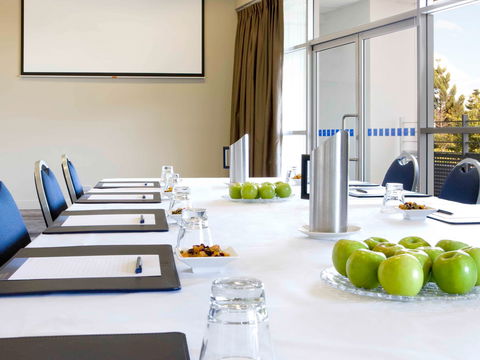 Novotel Sydney Olympic Park - Accommodation Nelson Bay 6