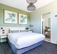 Nightcap at Commercial Hotel - Accommodation Nelson Bay