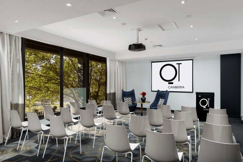 QT Canberra - Accommodation Nelson Bay 7