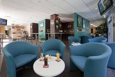 Pacific Suites Canberra - Accommodation Nelson Bay 3