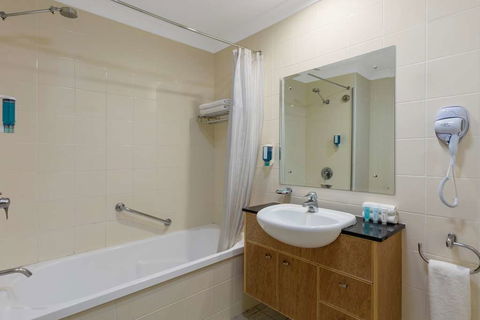 Nesuto Canberra Apartment Hotel - Accommodation Nelson Bay 3