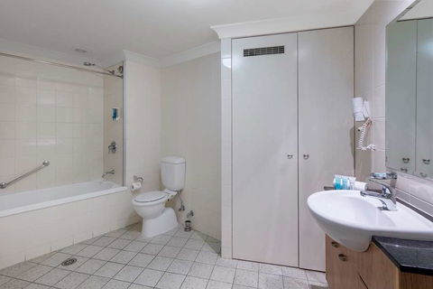 Nesuto Canberra Apartment Hotel - Accommodation Nelson Bay 5