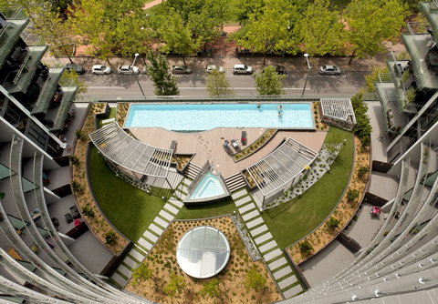 Astra Canberra Manhattan - Accommodation Nelson Bay 12
