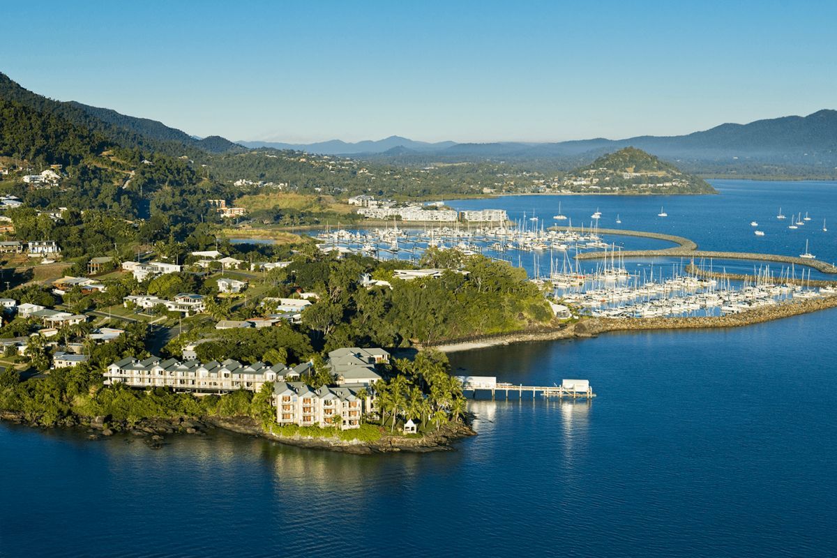 Collinsville QLD Accommodation Nelson Bay