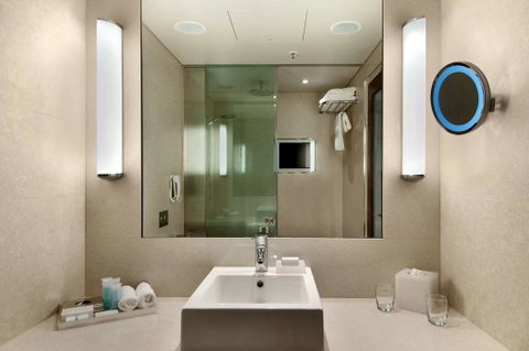 Hilton Sydney - Accommodation Nelson Bay 6