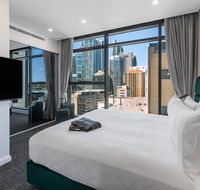 Meriton Suites Sussex Street Sydney - Accommodation Nelson Bay