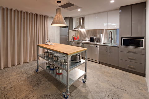 Zara Tower Serviced Apartments - Accommodation Nelson Bay 9