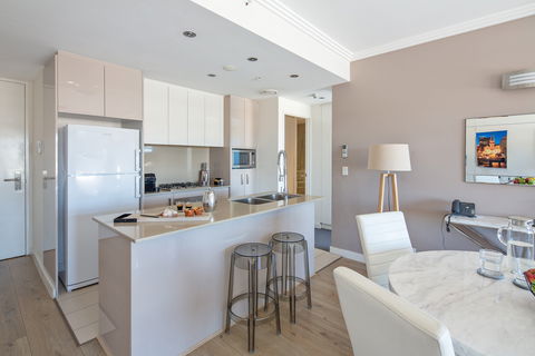 Zara Tower Serviced Apartments - Accommodation Nelson Bay 11