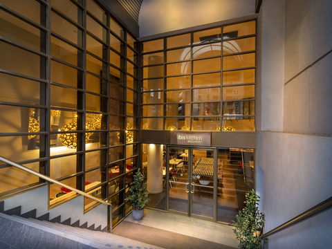 Ibis Hotel - Accommodation Nelson Bay 2