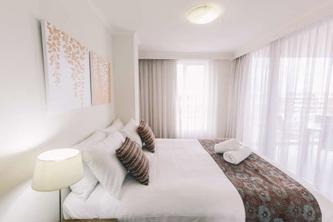 Newcastle Central Plaza - Accommodation Nelson Bay 2