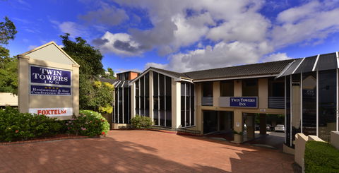 Twin Towers Inn - Accommodation Nelson Bay 0