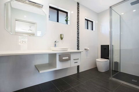 Comfort Inn May Park - Accommodation Nelson Bay 2