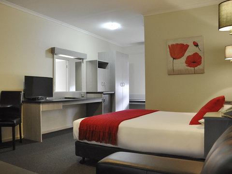 Ibis Styles Adelaide Manor - Accommodation Nelson Bay 2