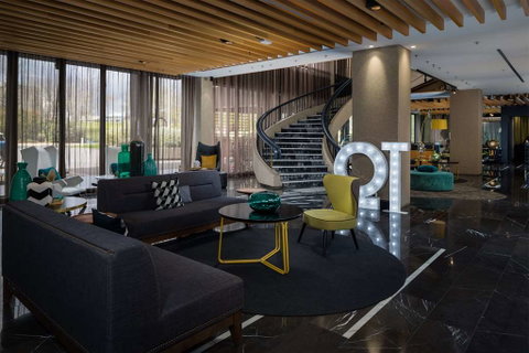 QT Canberra - Accommodation Nelson Bay 2