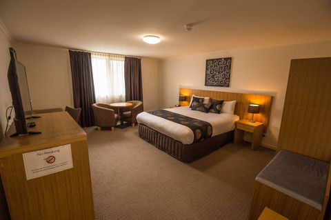 Bairnsdale International - Accommodation Nelson Bay 2