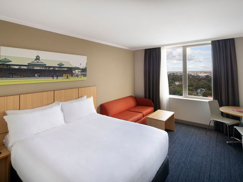 Mercure Sydney Bankstown - Accommodation Nelson Bay 6