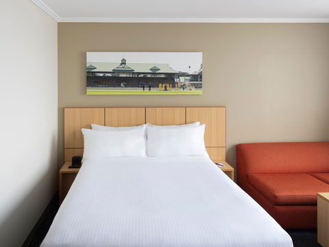 Mercure Sydney Bankstown - Accommodation Nelson Bay 9