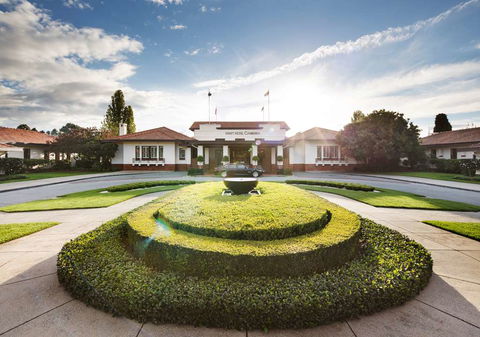 Hyatt Hotel Canberra- A Park Hyatt Hotel - Accommodation Nelson Bay 0