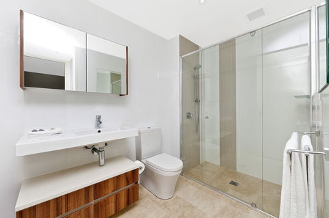 Astra Canberra Manhattan - Accommodation Nelson Bay 5