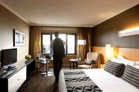 PARKROYAL Parramatta - Accommodation Nelson Bay 5