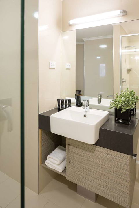 H On Smith Hotel - Accommodation Nelson Bay 7