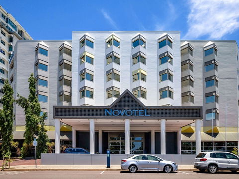 Novotel Darwin Atrium - Accommodation Nelson Bay 1