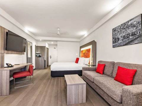 Novotel Darwin Atrium - Accommodation Nelson Bay 5