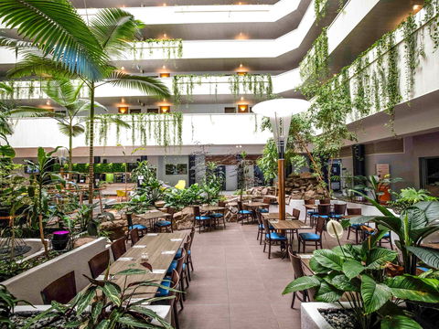 Novotel Darwin Atrium - Accommodation Nelson Bay 12