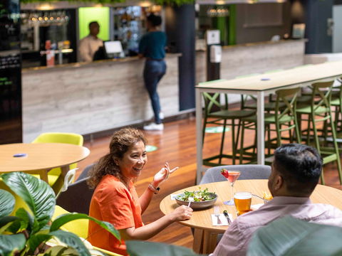 Novotel Darwin Atrium - Accommodation Nelson Bay 13