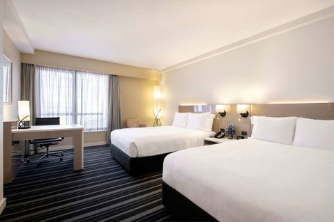 DoubleTree by Hilton Esplanade Darwin - Accommodation Nelson Bay 3