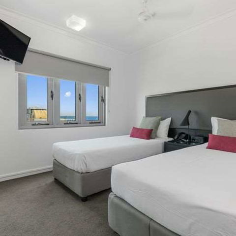 H On Mitchell Apartment Hotel - Accommodation Nelson Bay 4