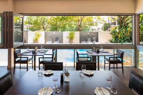 H On Smith Hotel - Accommodation Nelson Bay 10
