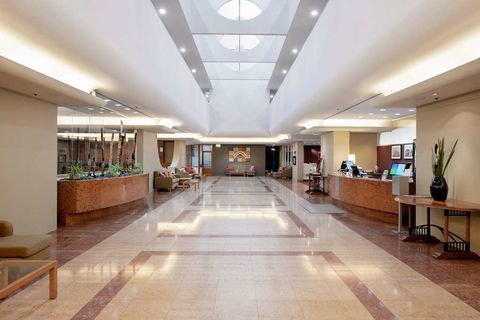DoubleTree By Hilton Esplanade Darwin - Accommodation Nelson Bay 2