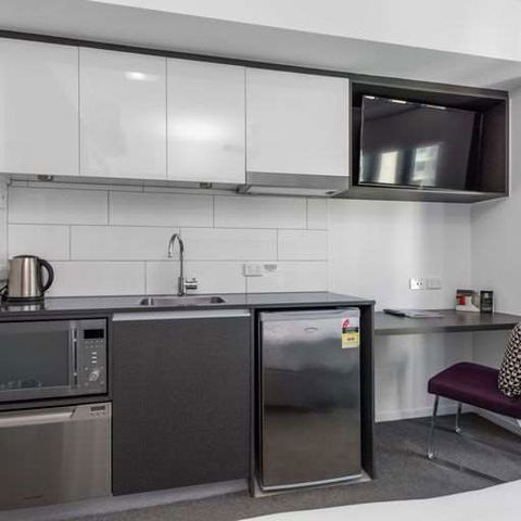 H On Mitchell Apartment Hotel - Accommodation Nelson Bay 1