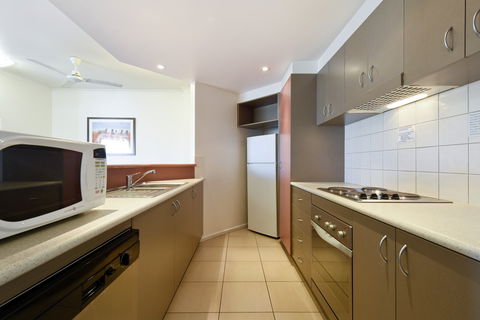 Metro Advance Apartments & Hotel - Accommodation Nelson Bay 4