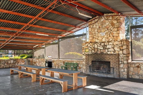 Discovery Parks Clare - Accommodation Nelson Bay 1