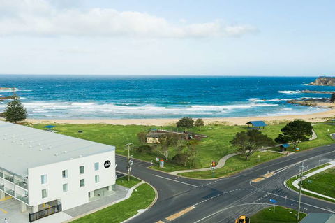 Abode Malua Bay - Accommodation Nelson Bay 1