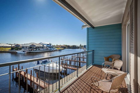 C Mandurah Resort & Serviced Apartments - Accommodation Nelson Bay 2