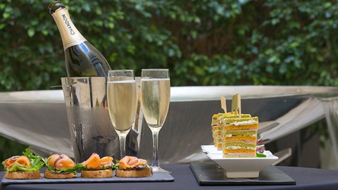 Crowne Plaza Perth - Accommodation Nelson Bay 10