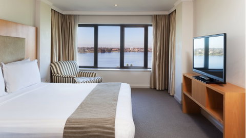 Crowne Plaza Perth - Accommodation Nelson Bay 14