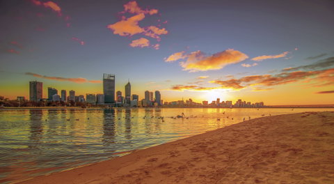 Crowne Plaza Perth - Accommodation Nelson Bay 16