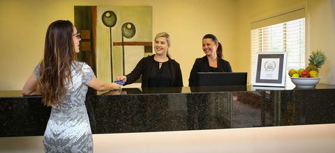 Best Western Plus Hovell Tree Inn - Accommodation Nelson Bay 0